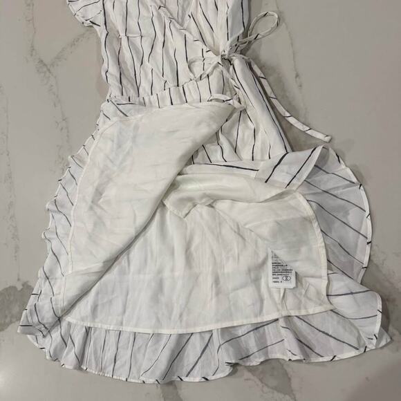 Abercrombie & Fitch Striped Wrap Mini Dress Womens XS White Tie Waist Ruffle Hem - Picture 5 of 9
